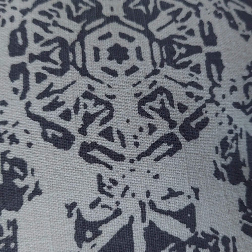 LIKE NEW Vintage Luxe Holiday Throw Pillow Set of 2! Gold Foil & Neutral